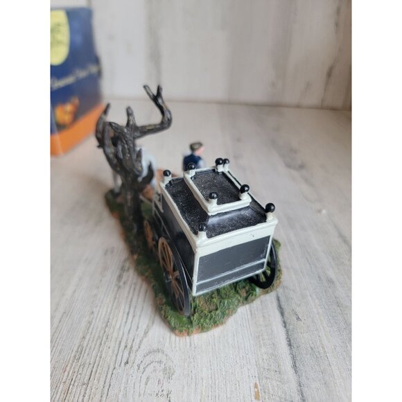 Lemax spooky town gruesome grave digger Halloween Village accessory - Picture 6 of 7